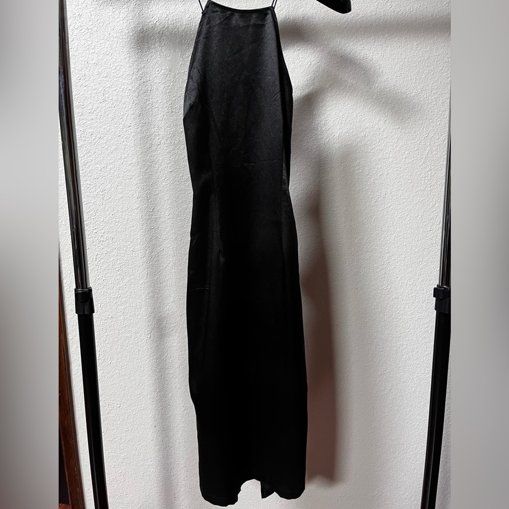 Lulu's Black Dress